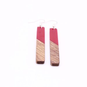 Boho-Style Wood & Resin Bar Earrings Red
